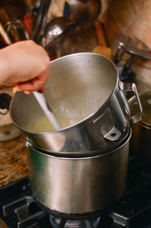 double boiler setup for Cantonese Steamed Custard Buns, by jcghk.dfhdjkvfj.cf