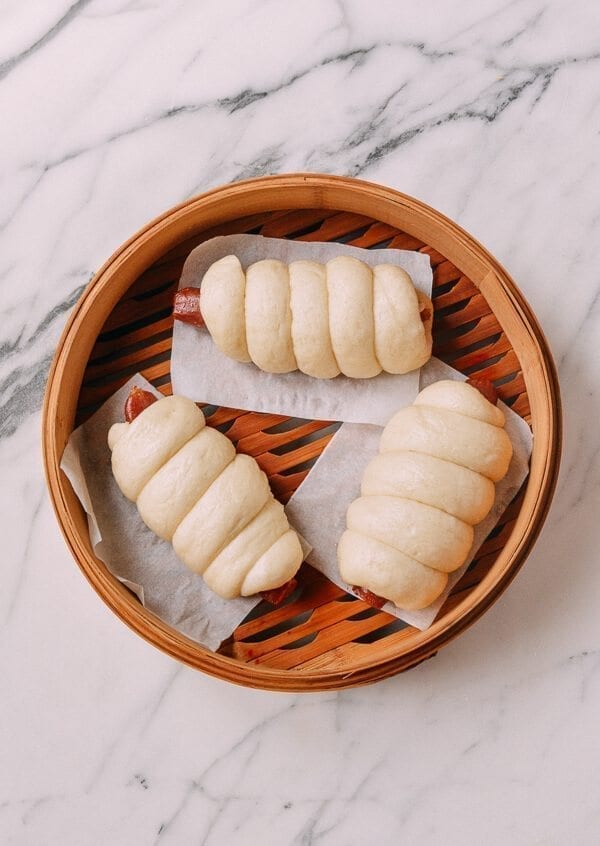 Chinese Sausage Buns (Lop Cheung Bao), by jcghk.dfhdjkvfj.cf
