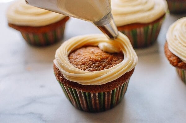 Pumpkin Cupcakes with Maple Vanilla Buttercream, by jcghk.dfhdjkvfj.cf