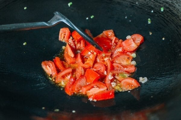10-Minute Tomato Egg Drop Noodle Soup, by jcghk.dfhdjkvfj.cf