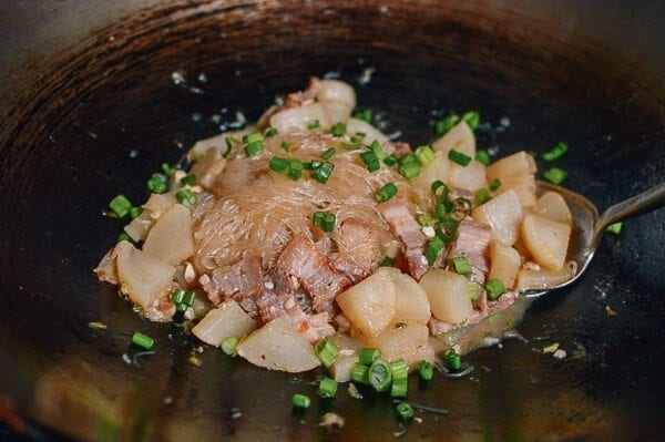 Braised Daikon with Salted Pork & Glass Noodles, by jcghk.dfhdjkvfj.cf