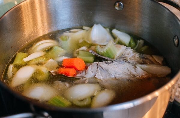 A 2-Part Recipe: Roast Chicken & Stock, by jcghk.dfhdjkvfj.cf