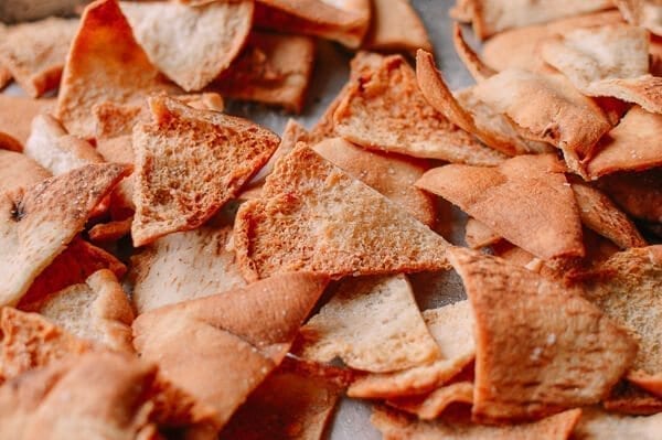 Pita Chips & Hummus, by jcghk.dfhdjkvfj.cf