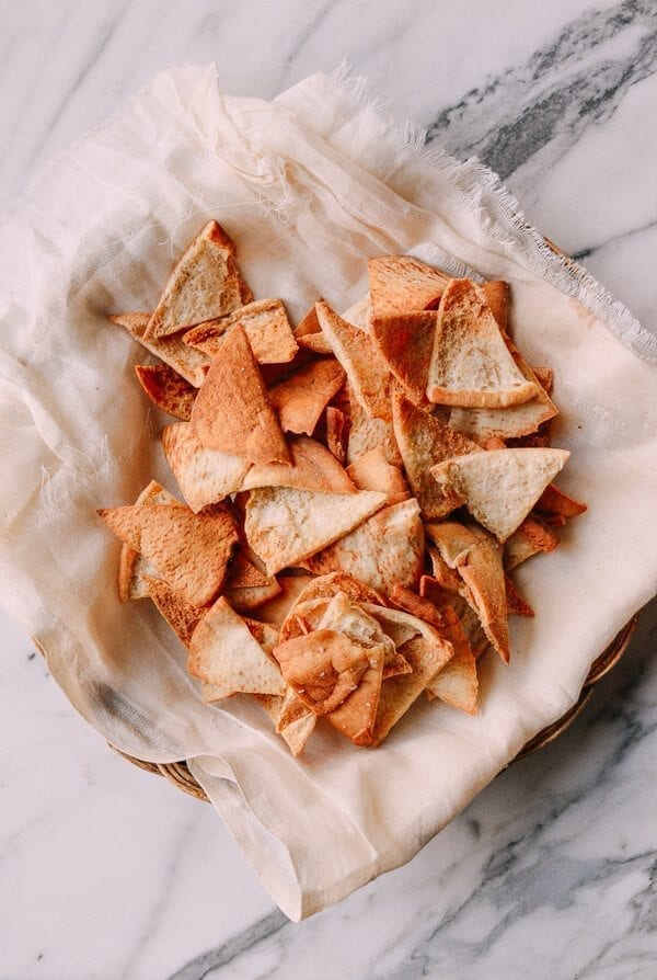 Pita Chips & Hummus, by jcghk.dfhdjkvfj.cf