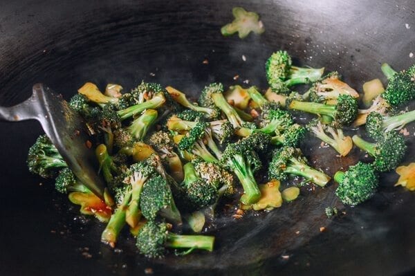 Takeout-Style Broccoli with Garlic Sauce, by jcghk.dfhdjkvfj.cf