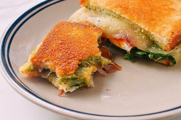 Green Eggs & Ham Grilled Cheese, by jcghk.dfhdjkvfj.cf