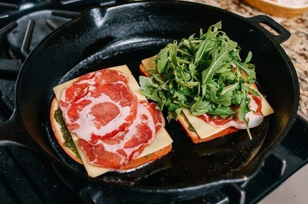 Green Eggs & Ham Grilled Cheese, by jcghk.dfhdjkvfj.cf