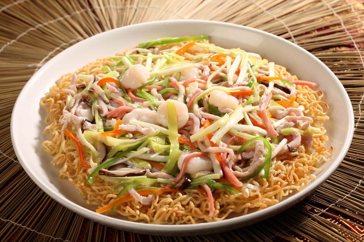 Good Eats in Shanghai: A Culinary Tour of Shanghai Cuisine - Liang Mian Huang, by jcghk.dfhdjkvfj.cf