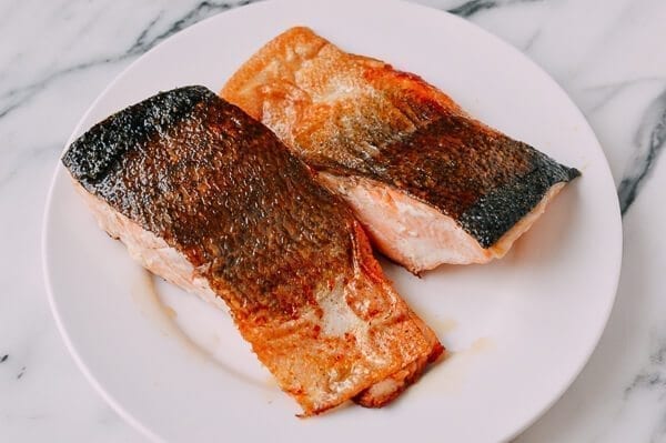 Crispy Scallion Ginger Salmon, by jcghk.dfhdjkvfj.cf