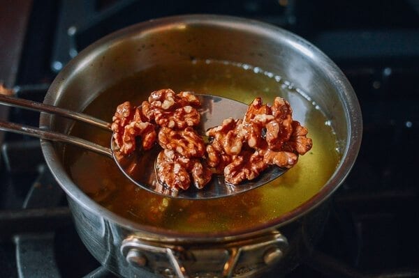 Walnut Shrimp, by jcghk.dfhdjkvfj.cf