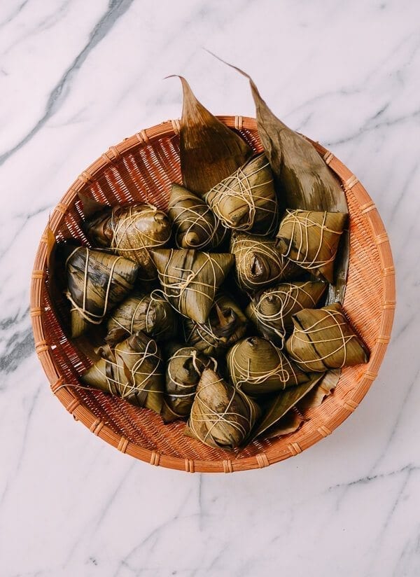 Jianshui Zong (Alkaline Rice Dumplings - 碱水粽), by jcghk.dfhdjkvfj.cf