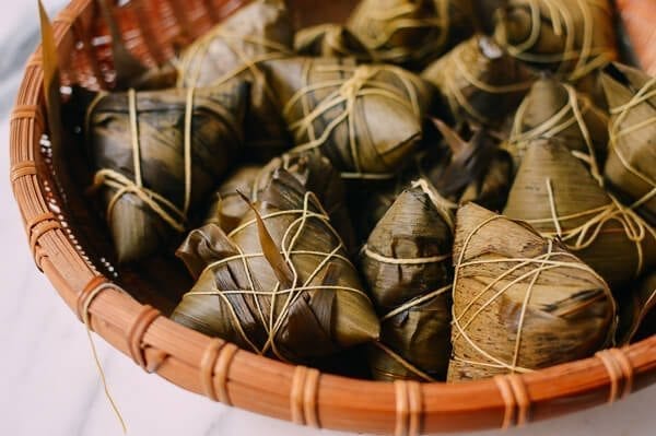 Jianshui Zong (Alkaline Rice Dumplings - 碱水粽), by jcghk.dfhdjkvfj.cf