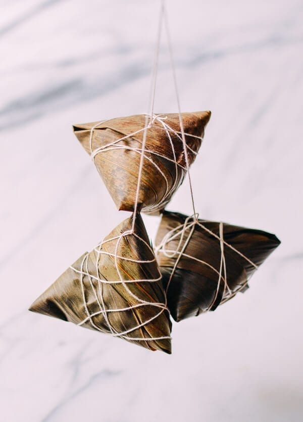 Jianshui Zong (Alkaline Rice Dumplings - 碱水粽), by jcghk.dfhdjkvfj.cf