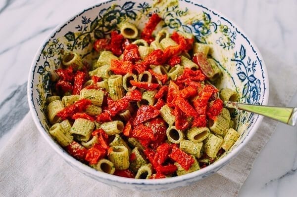 Basil Mint Pesto Pasta, by jcghk.dfhdjkvfj.cf