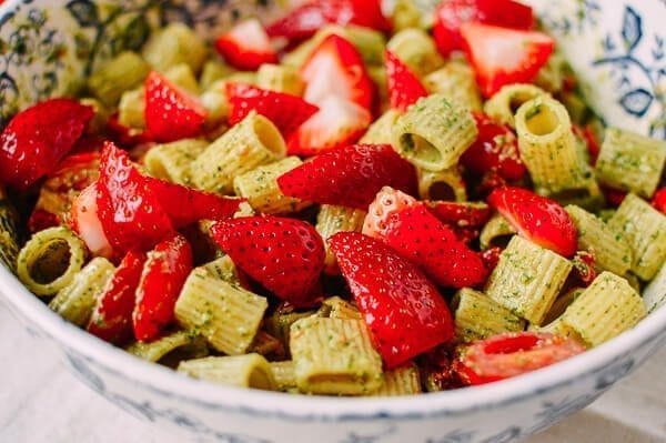 Basil Mint Pesto Pasta, by jcghk.dfhdjkvfj.cf
