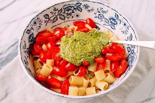 Basil Mint Pesto Pasta, by jcghk.dfhdjkvfj.cf