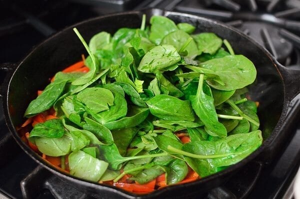 Stir-frying vegetables, jcghk.dfhdjkvfj.cf