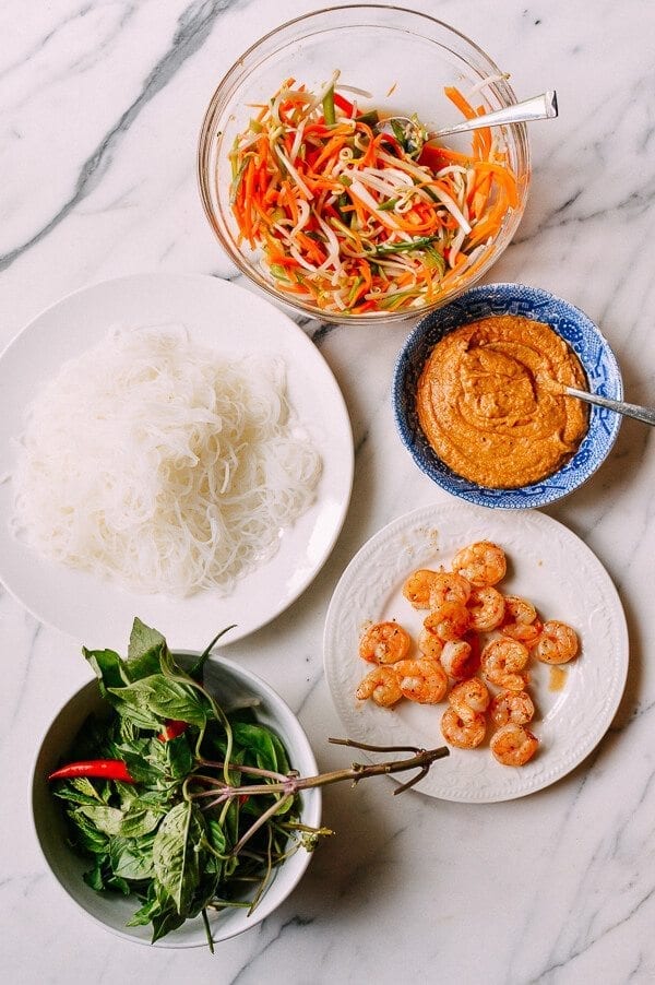 Vietnamese Summer Rolls with Seared Shrimp, by jcghk.dfhdjkvfj.cf