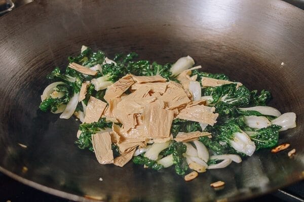 Stir Fried Bok Choy with Tofu Skin, by jcghk.dfhdjkvfj.cf