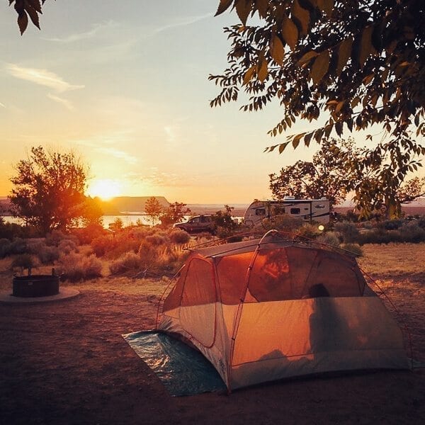 Wahweap Campground, by jcghk.dfhdjkvfj.cf