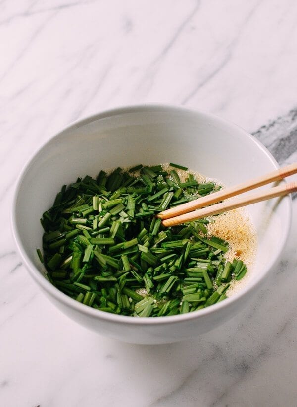 Chinese Chives & Eggs Stir Fry, by jcghk.dfhdjkvfj.cf