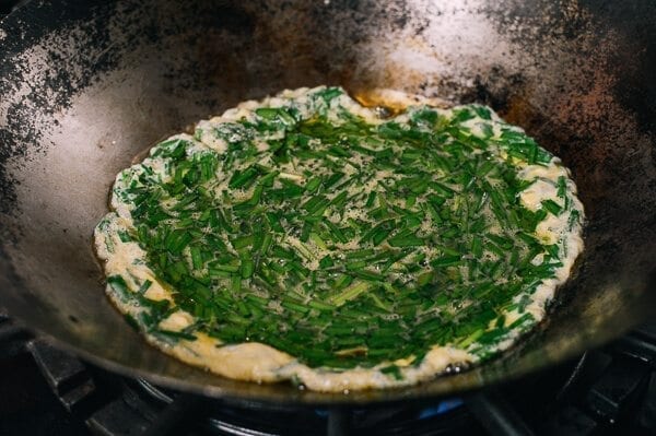 Chinese Chives & Eggs Stir Fry, by jcghk.dfhdjkvfj.cf