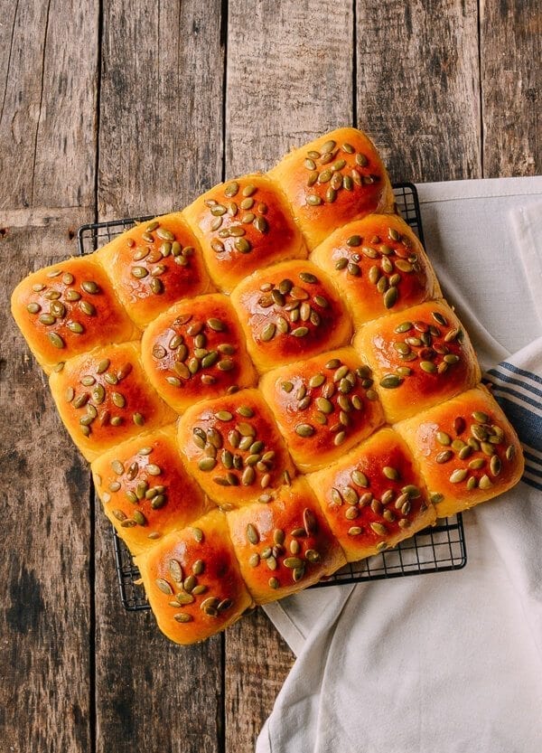 Pumpkin Dinner Rolls, by jcghk.dfhdjkvfj.cf