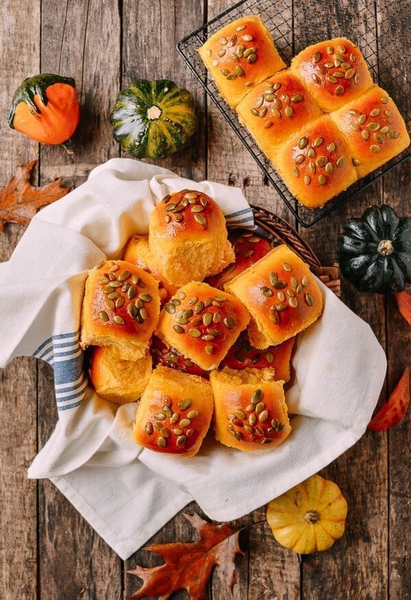 Pumpkin Dinner Rolls, by jcghk.dfhdjkvfj.cf