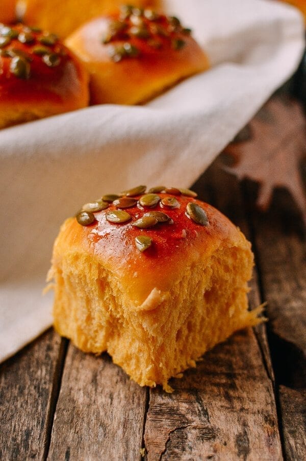 Pumpkin Dinner Rolls, by jcghk.dfhdjkvfj.cf