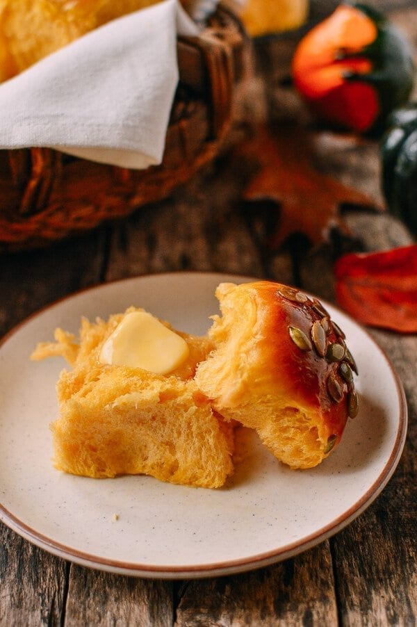Pumpkin Dinner Rolls, by jcghk.dfhdjkvfj.cf
