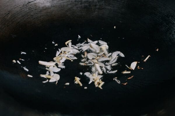 Stir-fried Yam Leaves, by jcghk.dfhdjkvfj.cf