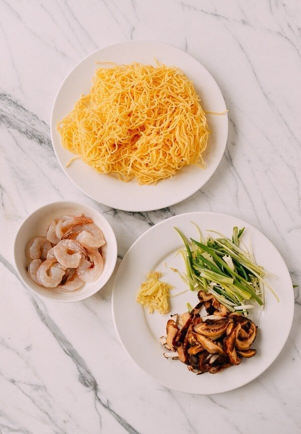 Hong Kong Style Shrimp Chow Mein Noodles, by jcghk.dfhdjkvfj.cf