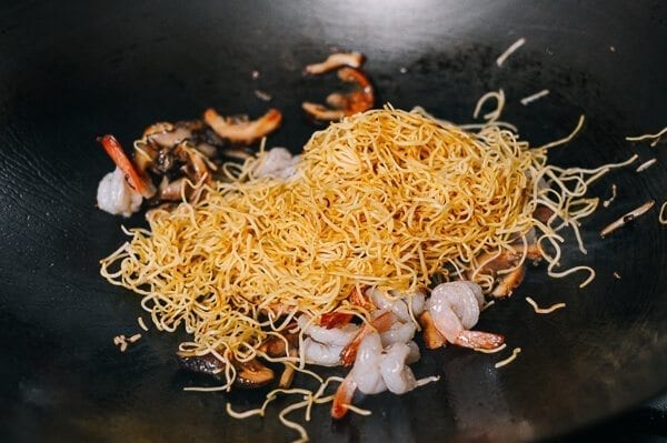 Hong Kong Style Shrimp Chow Mein Noodles, by jcghk.dfhdjkvfj.cf