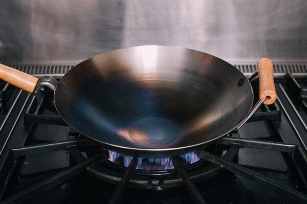 How to Season a Wok and Daily Wok Care by jcghk.dfhdjkvfj.cf