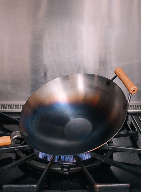 How to Season a Wok and Daily Wok Care by jcghk.dfhdjkvfj.cf