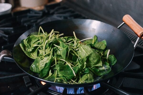 How to Season a Wok and Daily Wok Care by jcghk.dfhdjkvfj.cf