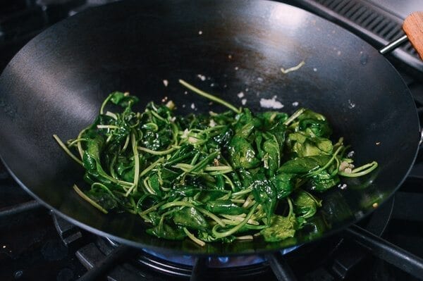 How to Season a Wok and Daily Wok Care by jcghk.dfhdjkvfj.cf