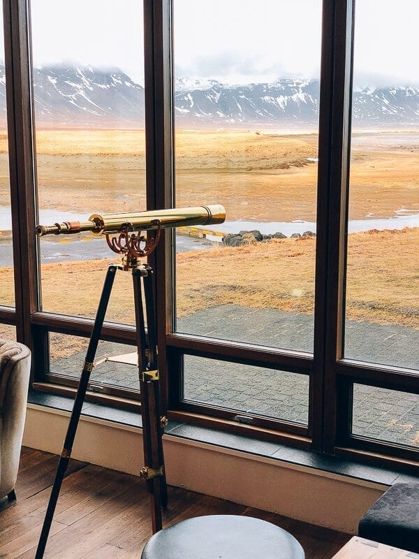 Buðir black church