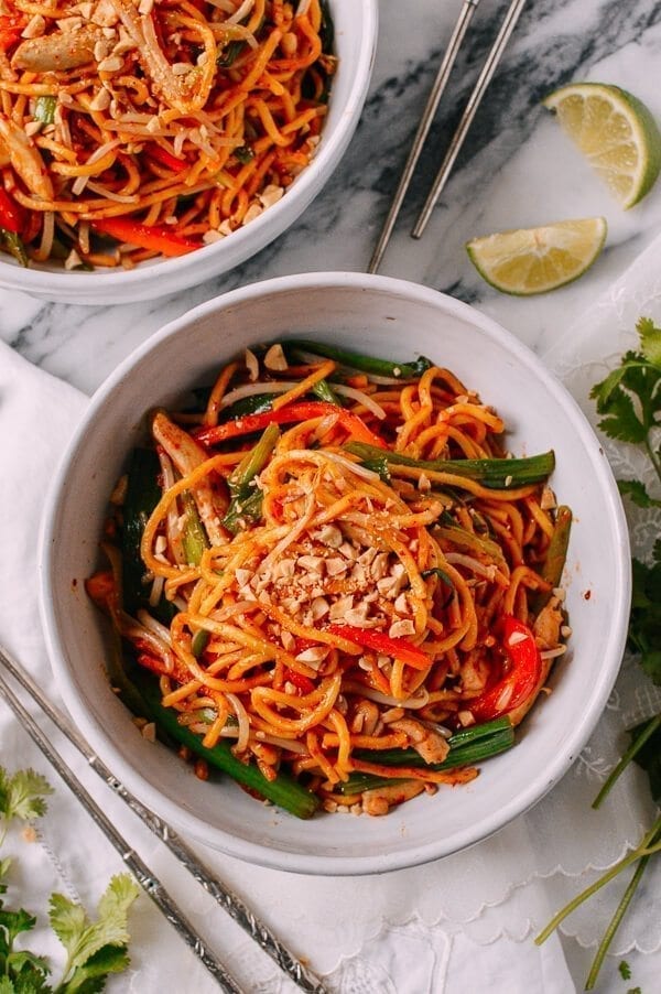 Red Curry Noodles with Chicken, by jcghk.dfhdjkvfj.cf