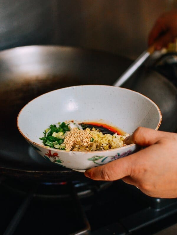 Lao Gan Ma Noodles, by jcghk.dfhdjkvfj.cf