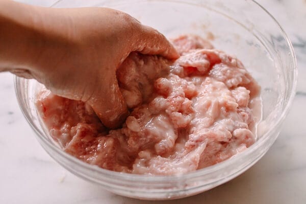 Dongbei Guo Bao Rou (Crispy Sweet & Sour Pork), by jcghk.dfhdjkvfj.cf