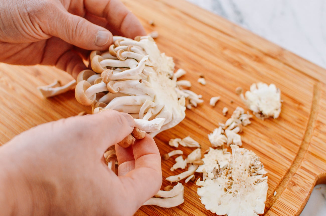 separating beech (bunashimeji) mushroooms
