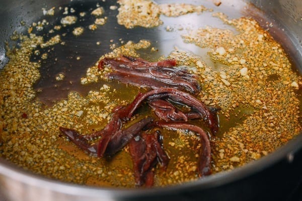Spaghetti with Breadcrumbs & Anchovies, by jcghk.dfhdjkvfj.cf