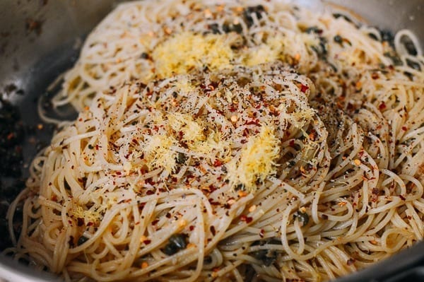 Spaghetti with Breadcrumbs & Anchovies, by jcghk.dfhdjkvfj.cf