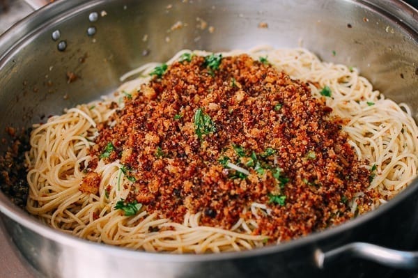 Spaghetti with Breadcrumbs & Anchovies, by jcghk.dfhdjkvfj.cf