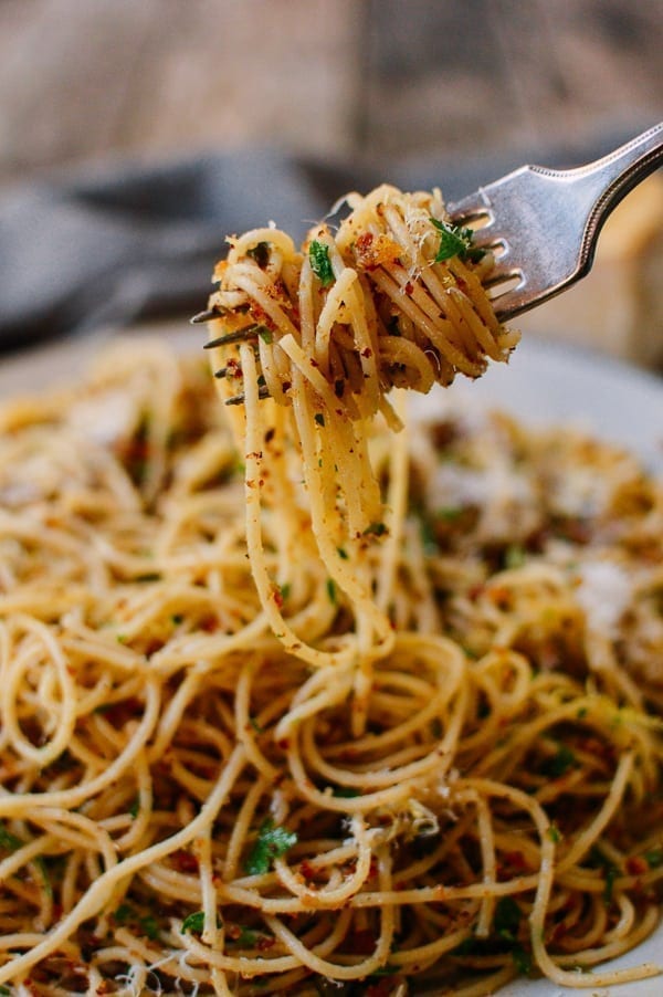 Spaghetti with Breadcrumbs & Anchovies, by jcghk.dfhdjkvfj.cf