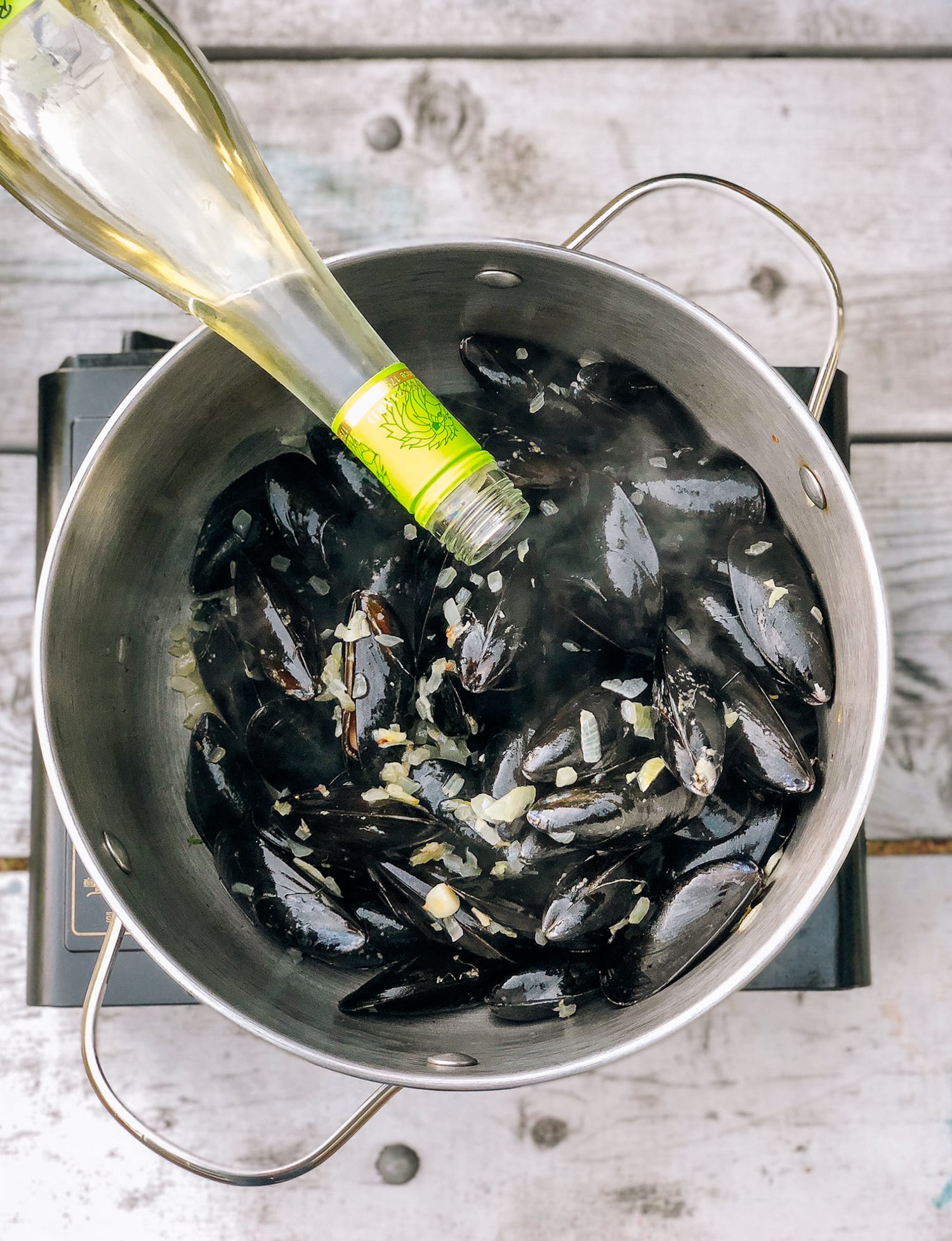 Steamed Mussels, by jcghk.dfhdjkvfj.cf