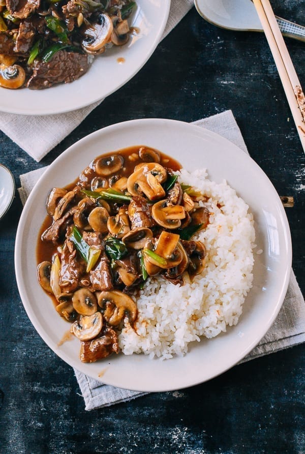 Beef and Mushroom Stir-Fry Rice Plate, by jcghk.dfhdjkvfj.cf