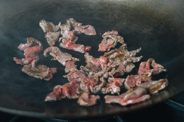 Beef and Mushroom Stir-Fry Rice Plate, by jcghk.dfhdjkvfj.cf