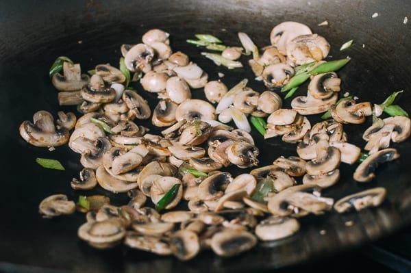 Beef and Mushroom Stir-Fry Rice Plate, by jcghk.dfhdjkvfj.cf